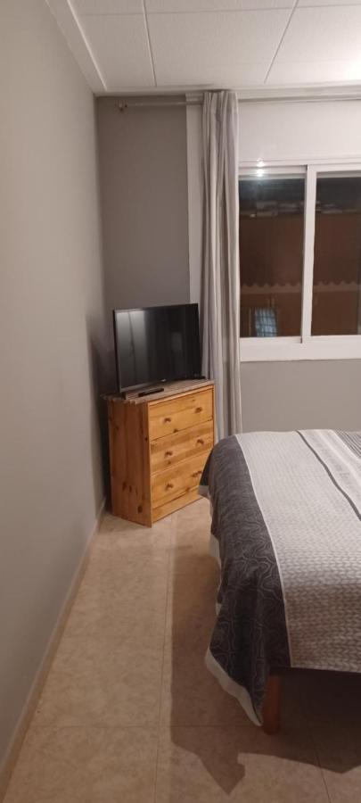 Apartamento Entero De Tres Habitaciones, Cerca De La Playa! Acogedor, Luminoso Y Tranquilo Malgrat de Mar Eksteriør billede