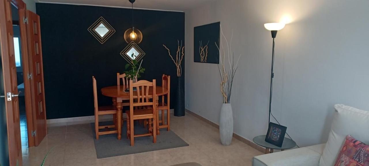 Apartamento Entero De Tres Habitaciones, Cerca De La Playa! Acogedor, Luminoso Y Tranquilo Malgrat de Mar Eksteriør billede